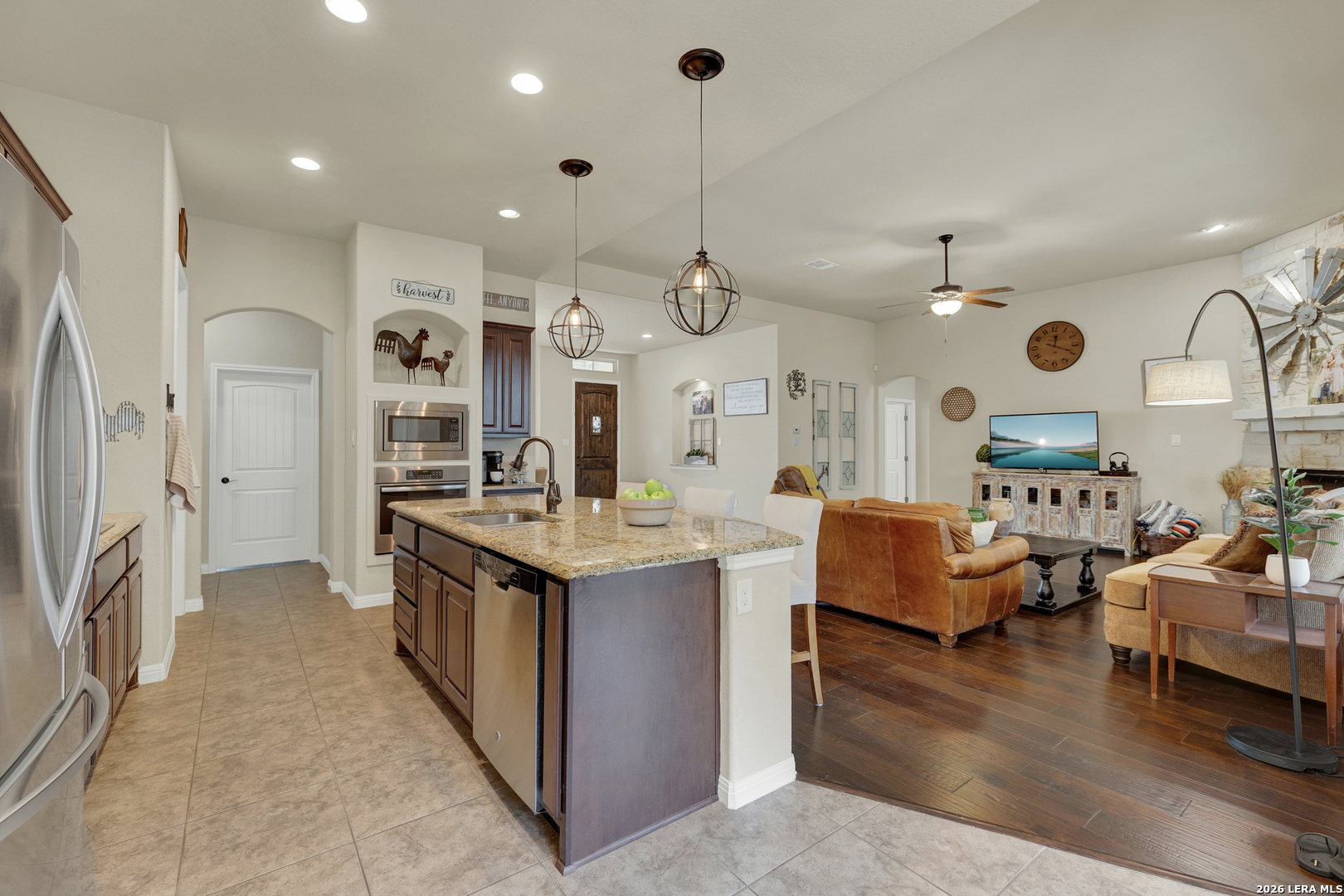 1937 Hunters Cove New Braunfels TX 78132