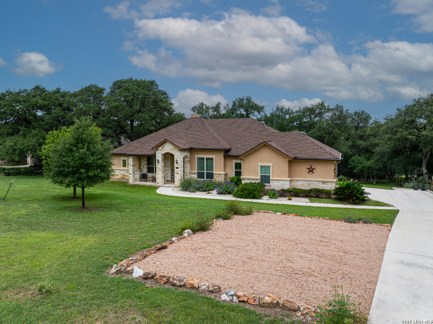 1937 Hunters Cove New Braunfels TX 78132