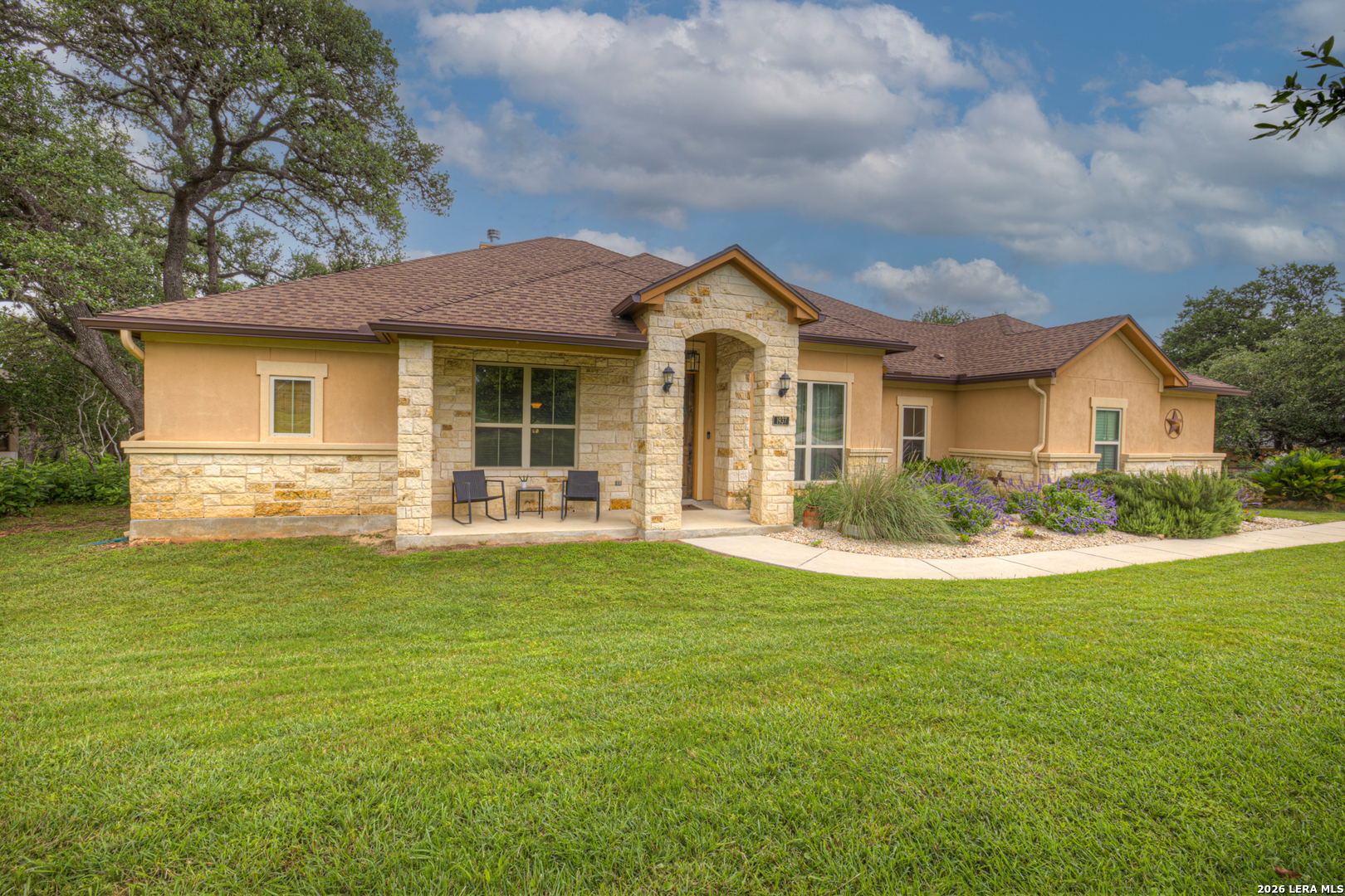 1937 Hunters Cove New Braunfels TX 78132