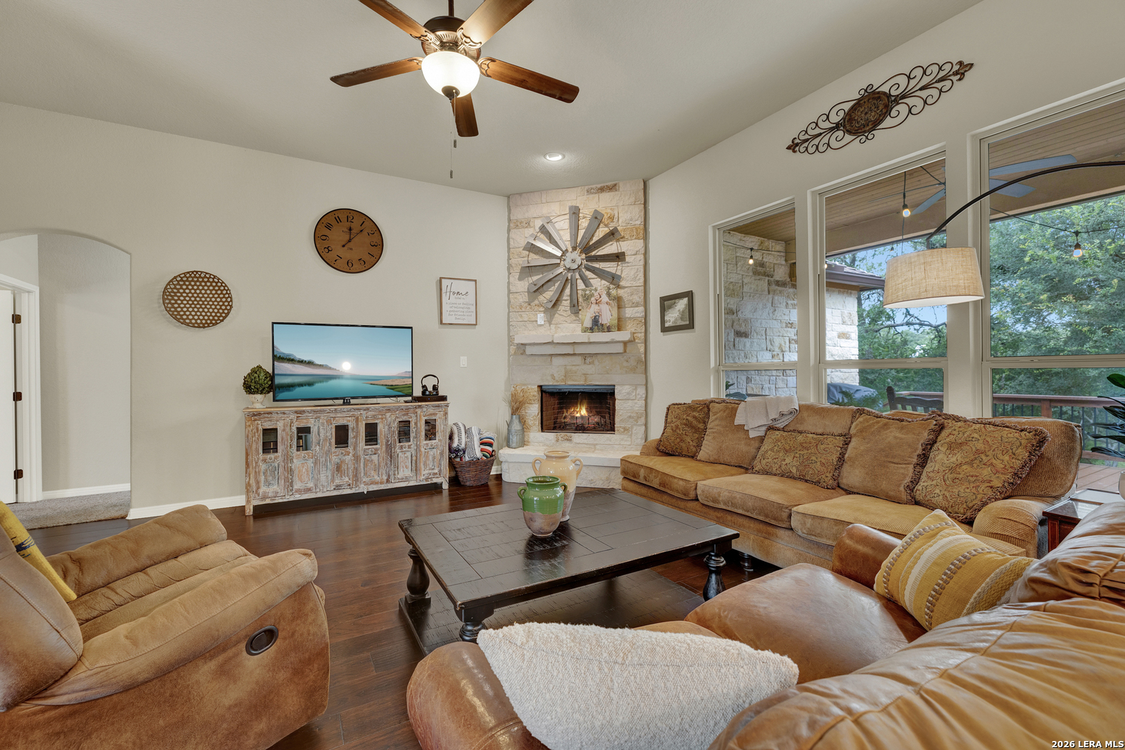 1937 Hunters Cove New Braunfels TX 78132