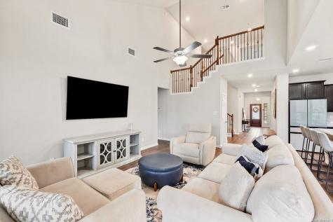 8819 Winchester Way San Antonio TX 78254