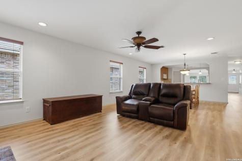 1918 Sunderidge San Antonio TX 78260