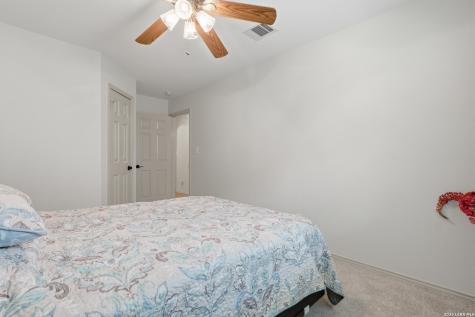 1918 Sunderidge San Antonio TX 78260