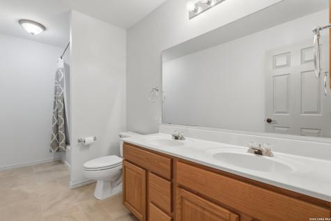 1918 Sunderidge San Antonio TX 78260