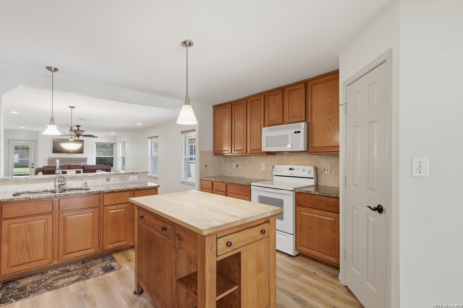 1918 Sunderidge San Antonio TX 78260
