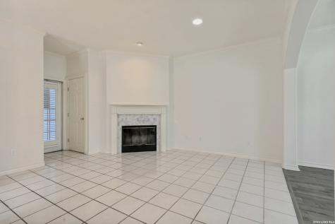 158 Oakwell Farms San Antonio TX 78218