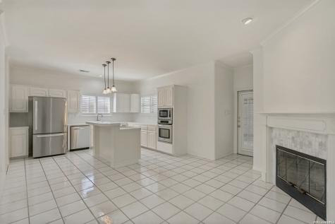 158 Oakwell Farms San Antonio TX 78218