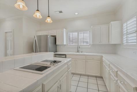 158 Oakwell Farms San Antonio TX 78218