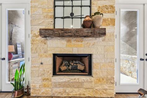 449 Hanging Oak Spring Branch TX 78070