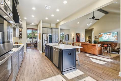 449 Hanging Oak Spring Branch TX 78070