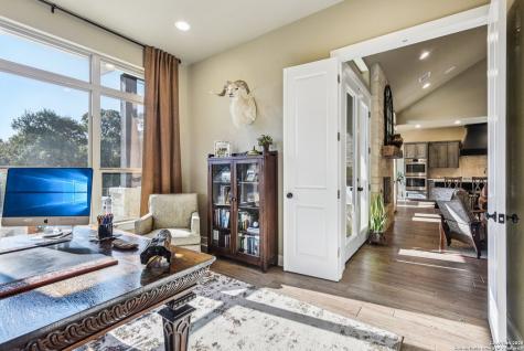 449 Hanging Oak Spring Branch TX 78070