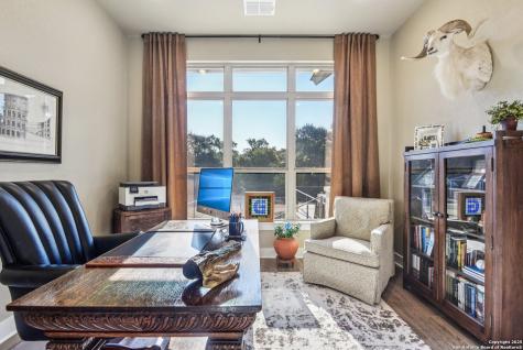449 Hanging Oak Spring Branch TX 78070