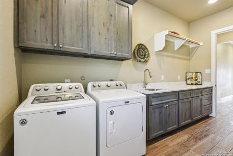 449 Hanging Oak Spring Branch TX 78070