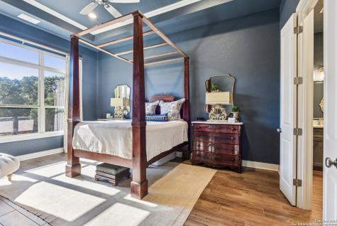 449 Hanging Oak Spring Branch TX 78070