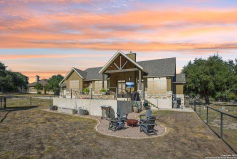 449 Hanging Oak Spring Branch TX 78070