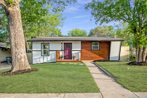 2138 E Crockett Street San Antonio TX 78202