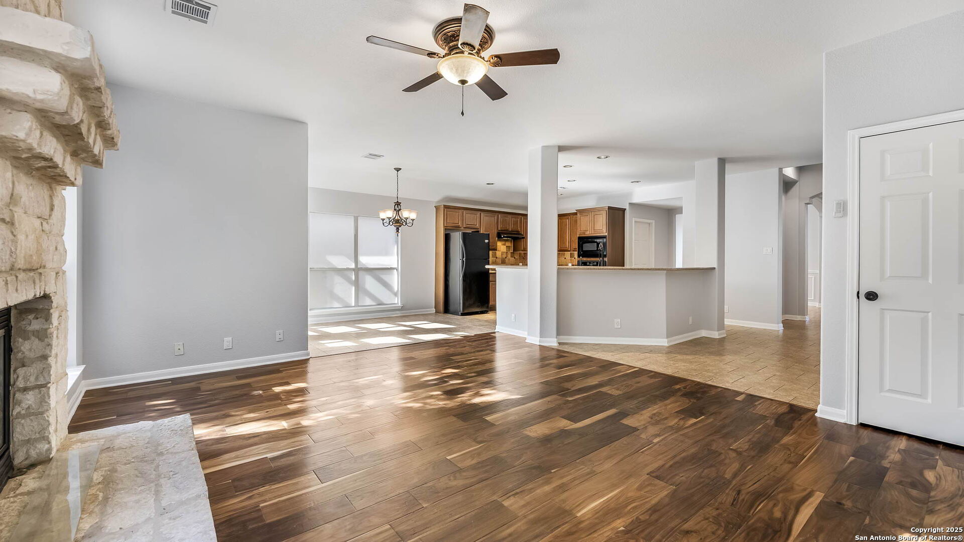 1314 Heavens Peak San Antonio TX 78258