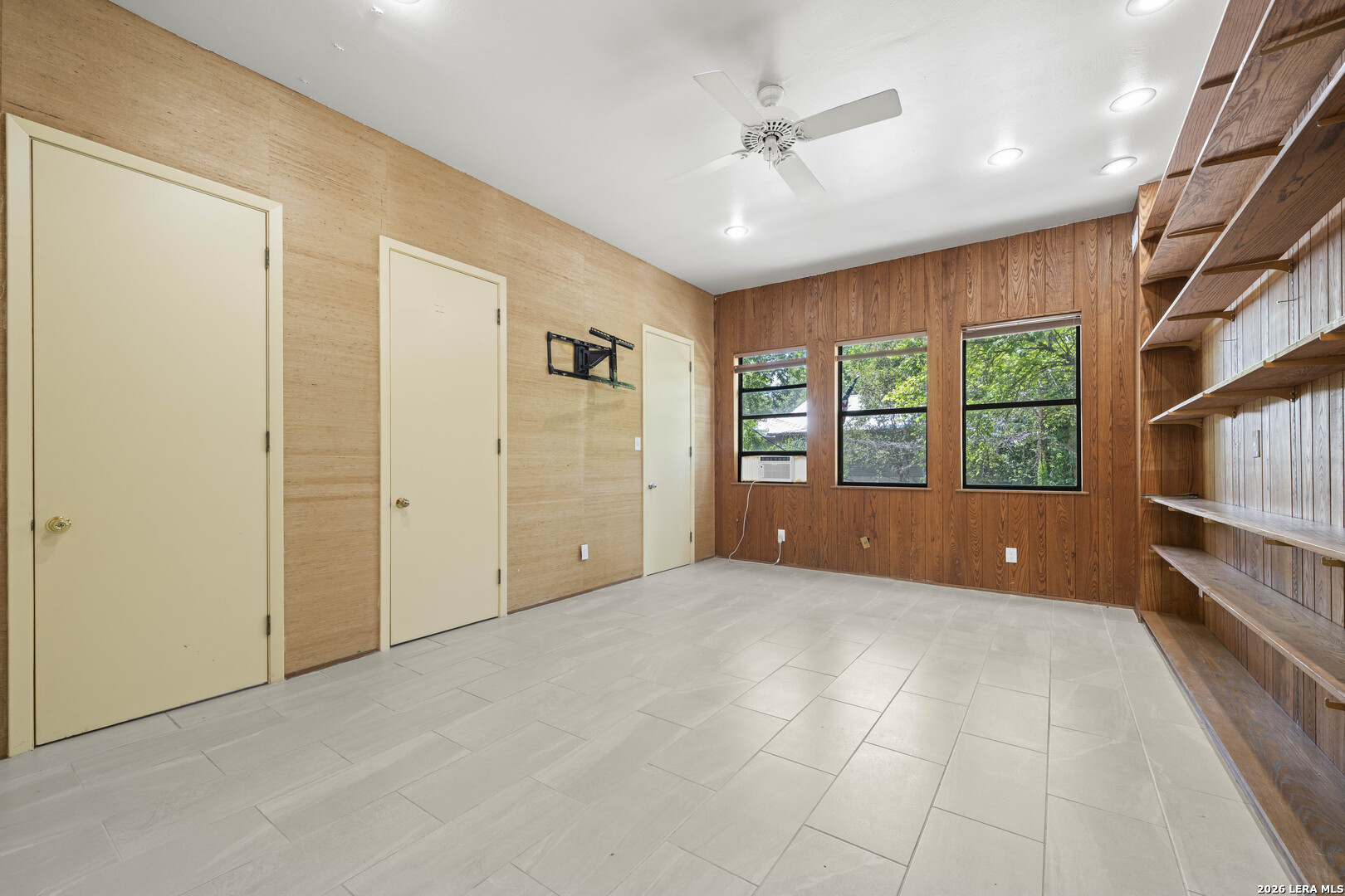 800 Leonard Street Austin TX 78705
