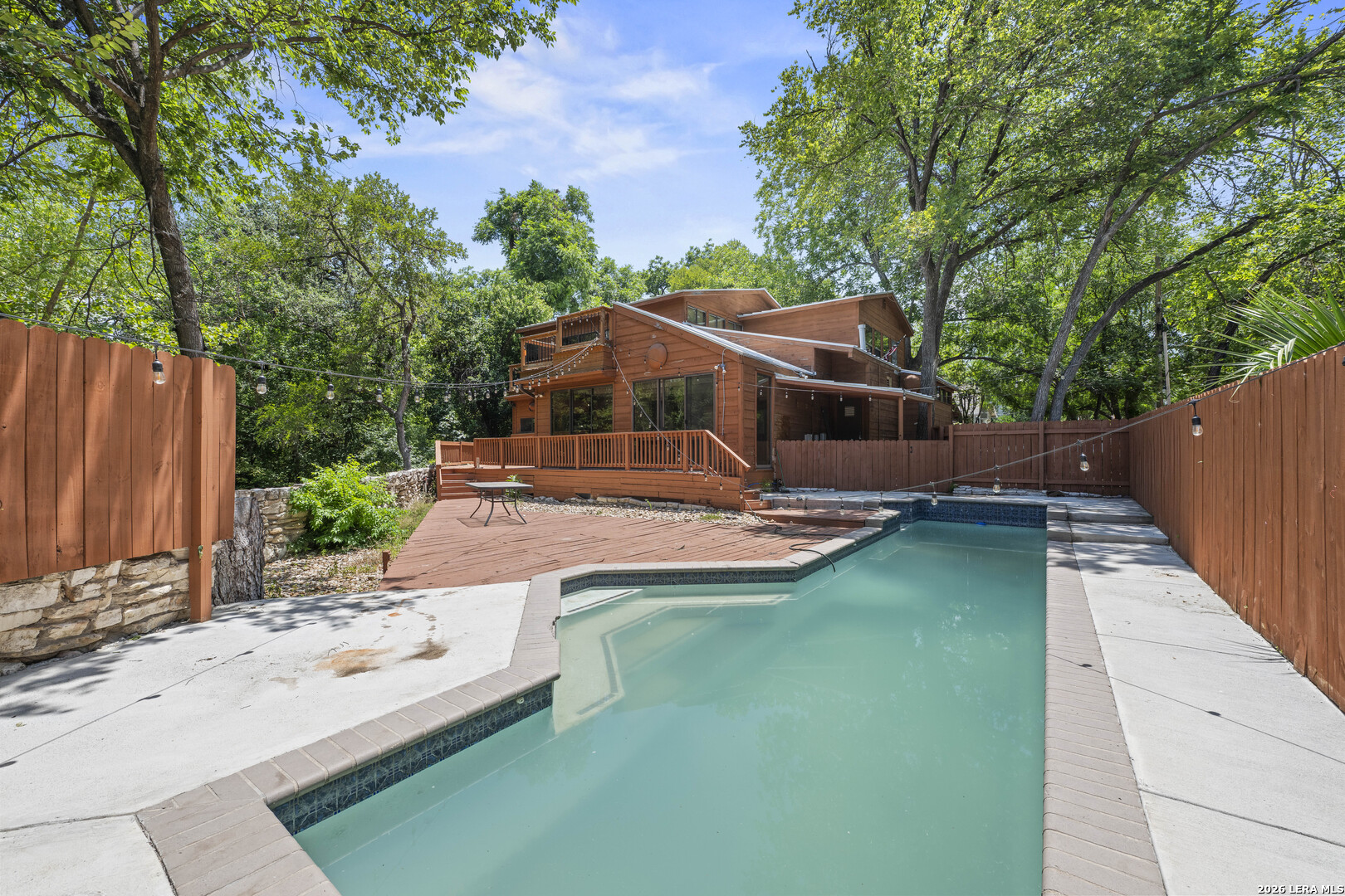 800 Leonard Street Austin TX 78705