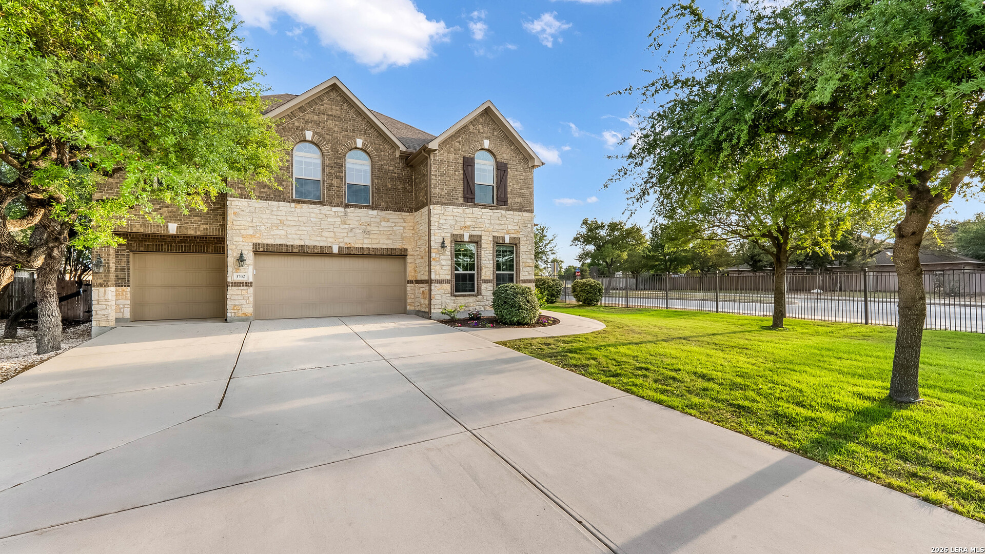3702 Vitex San Antonio TX 78261