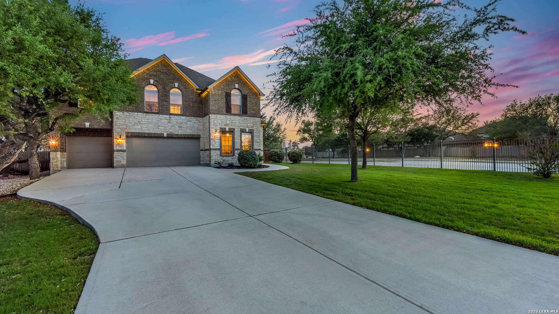 3702 Vitex San Antonio TX 78261