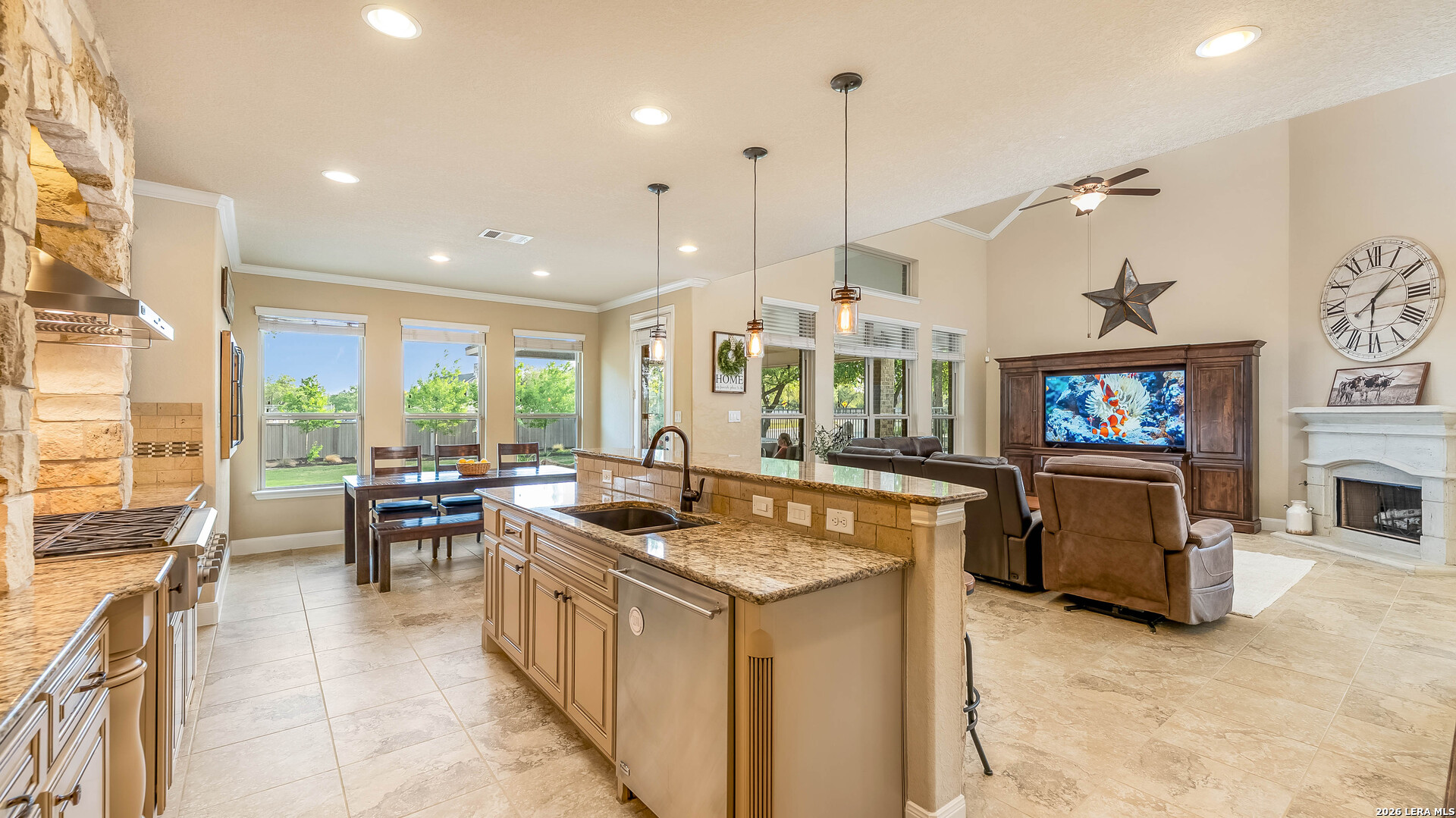 3702 Vitex San Antonio TX 78261