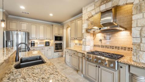 3702 Vitex San Antonio TX 78261
