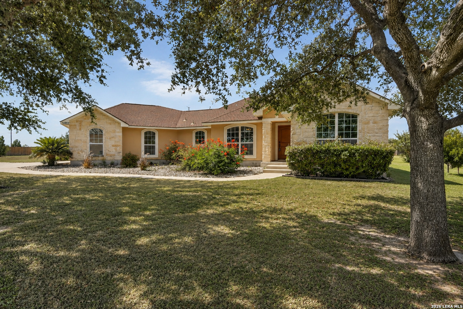 15815 White Cap Drive Lytle TX 78052