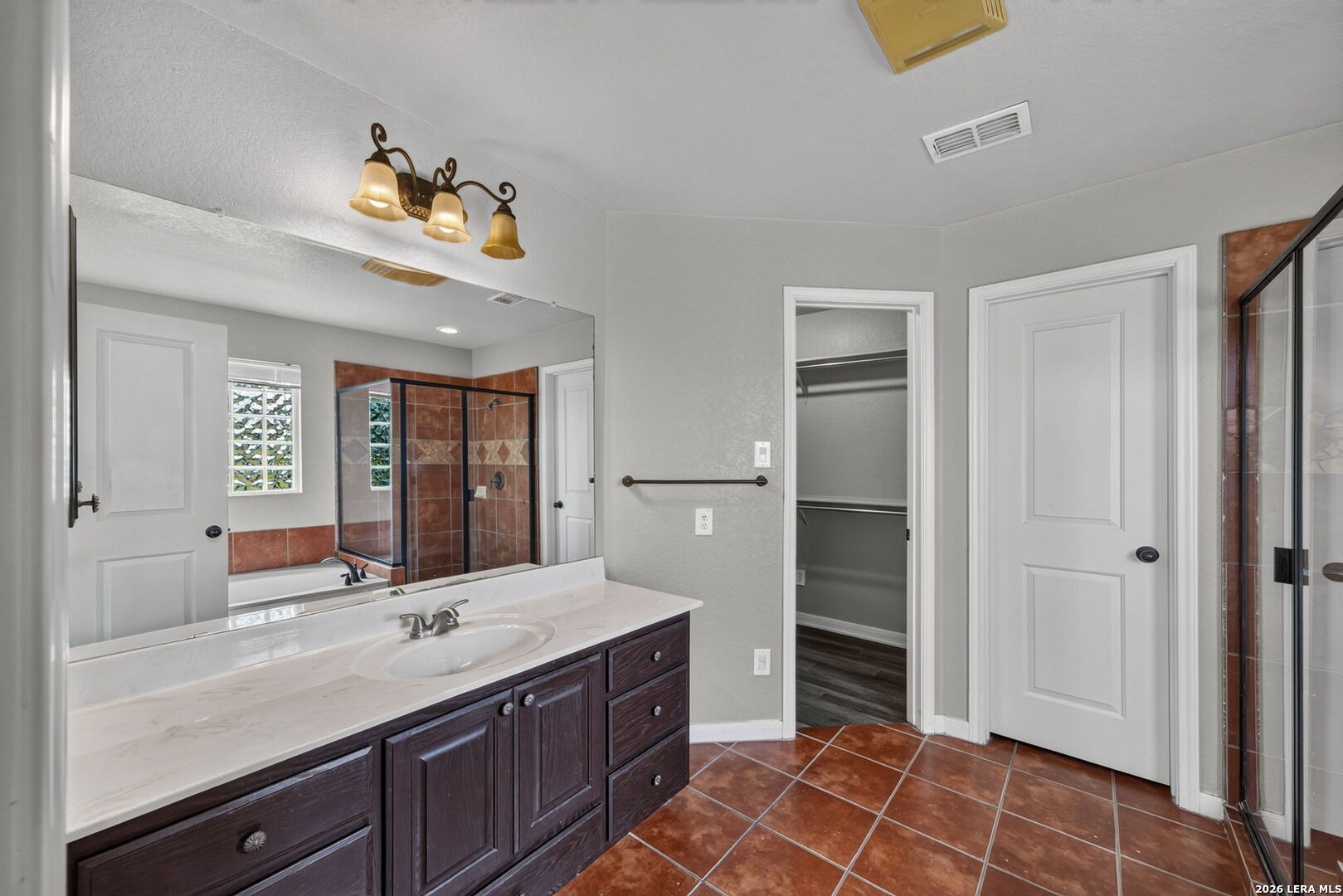 15815 White Cap Drive Lytle TX 78052