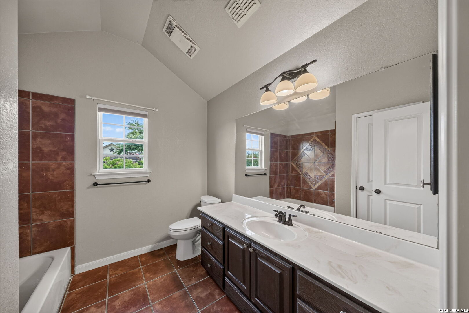 15815 White Cap Drive Lytle TX 78052