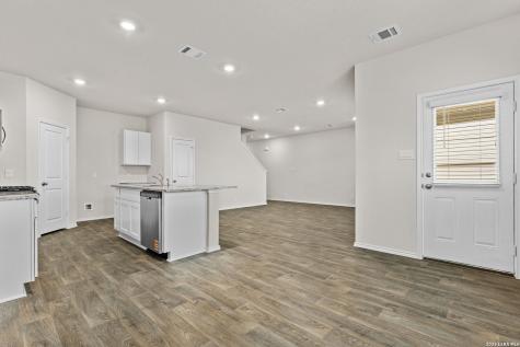 249 American Robin Way San Antonio TX 78253