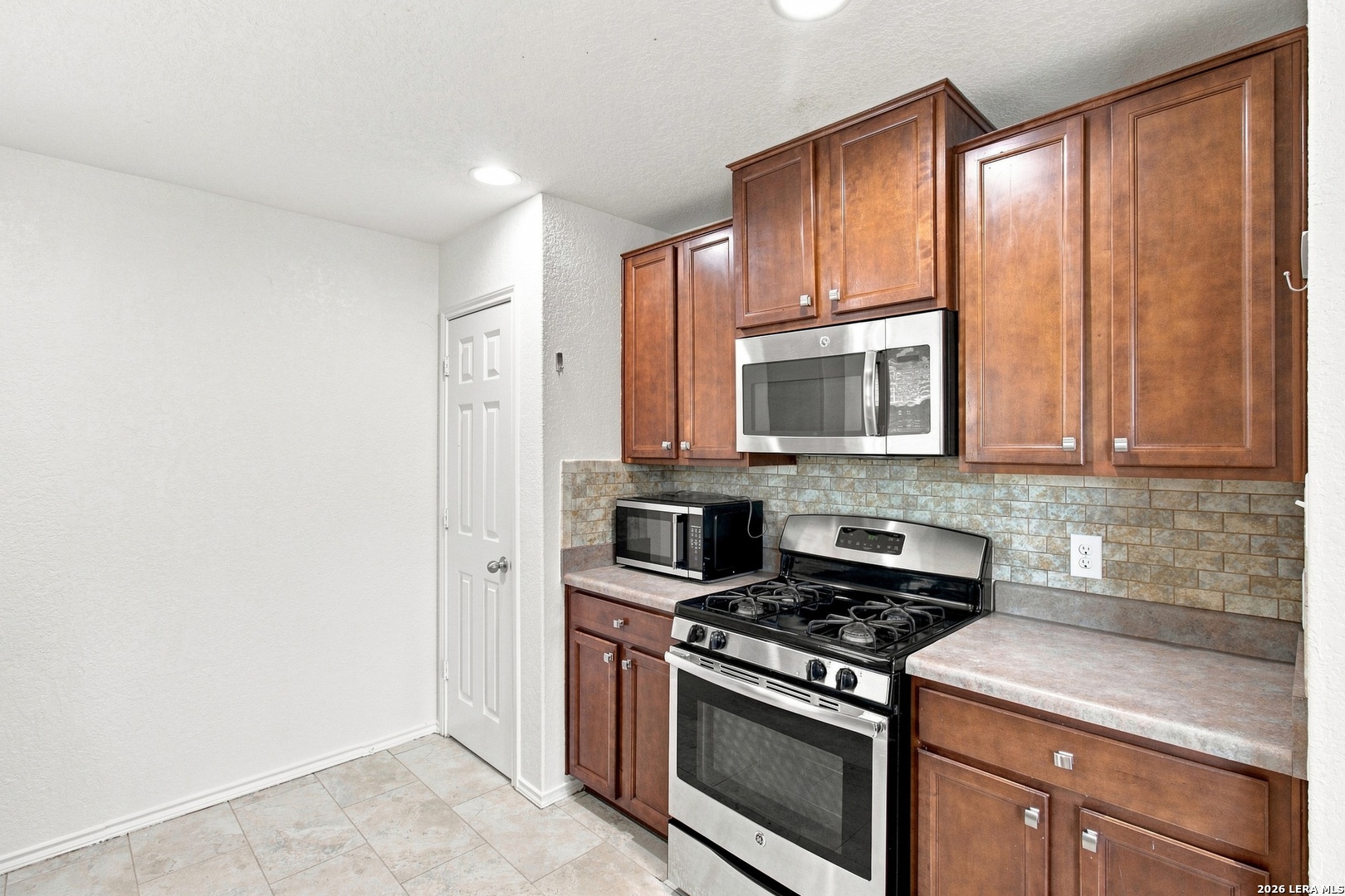 5814 Espada Bend San Antonio TX 78222