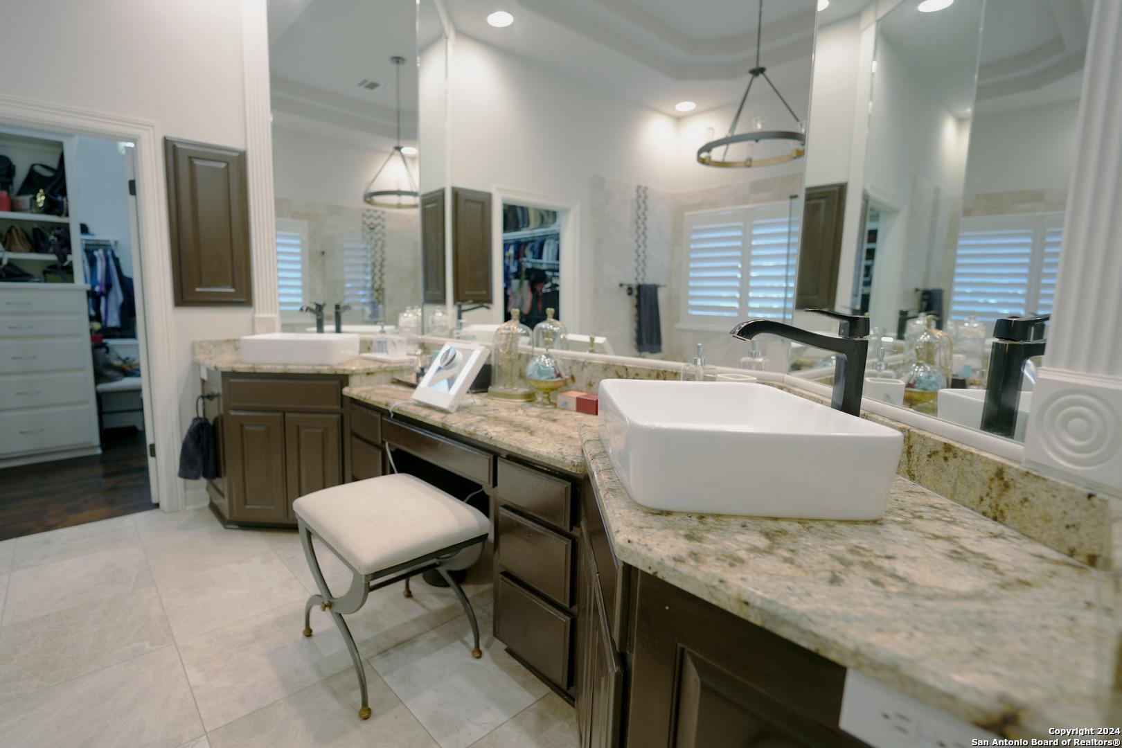 20 Arnold Palmer San Antonio TX 78257