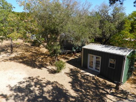 155 Scenic Circle Lakehills TX 78063