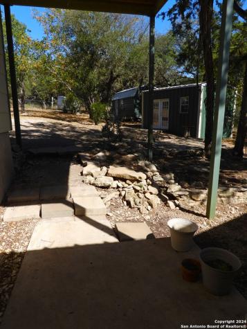 155 Scenic Circle Lakehills TX 78063