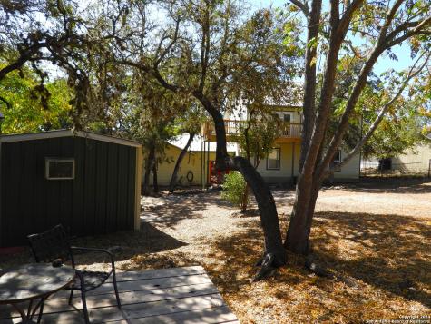 155 Scenic Circle Lakehills TX 78063