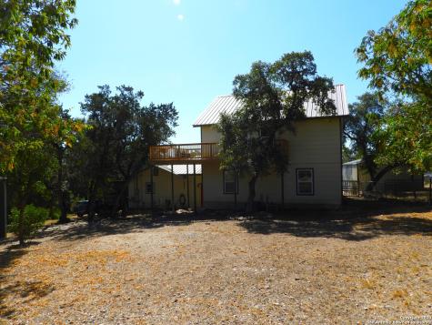 155 Scenic Circle Lakehills TX 78063