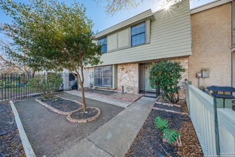 6814 Neston Drive San Antonio TX 78239