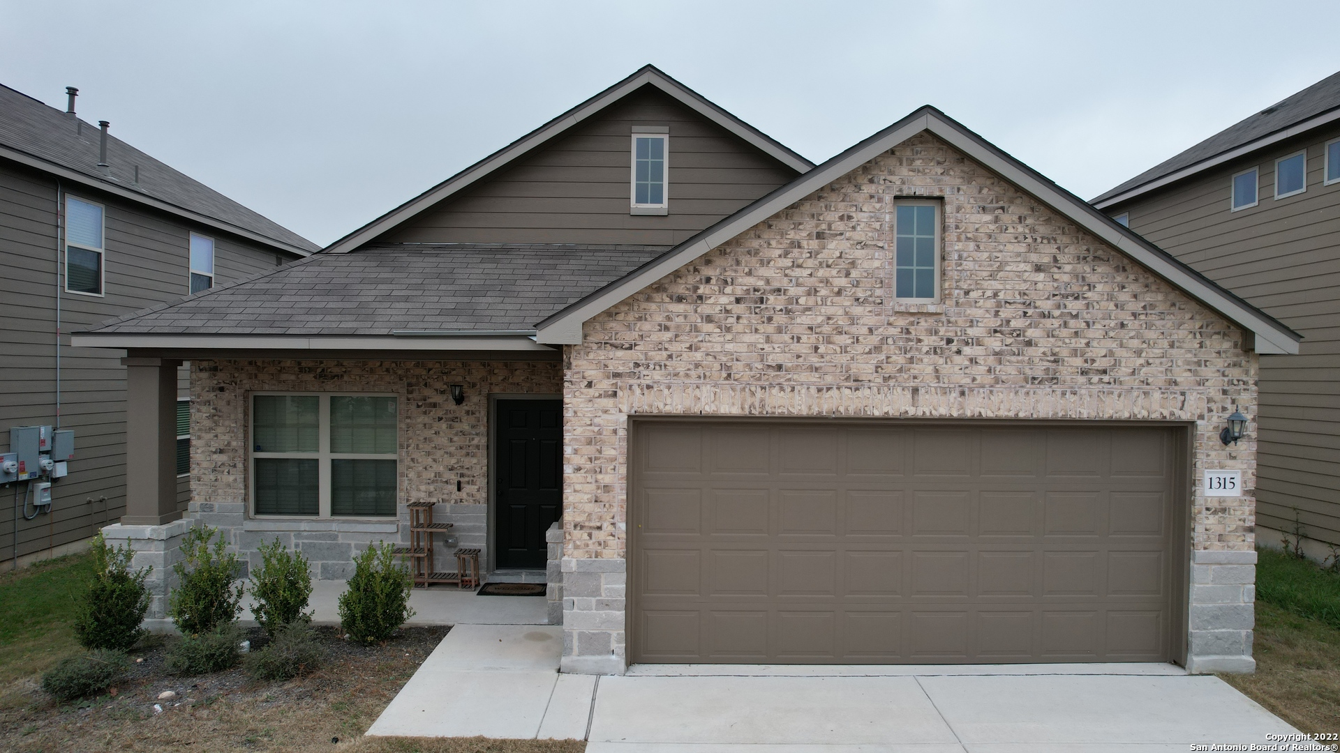 1315 Begonia Bluff San Antonio TX 78245