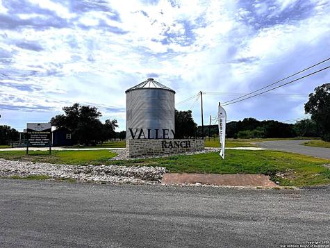 261 Grand Ranch Hondo TX 78861