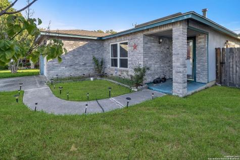 8222 Longhorn Ridge Drive Converse TX 78109