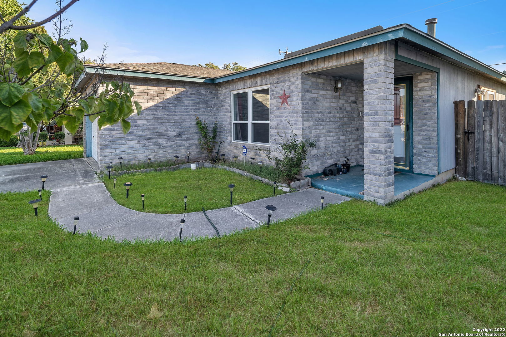 8222 Longhorn Ridge Drive Converse TX 78109