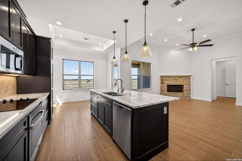 111 John T Court Castroville TX 78009
