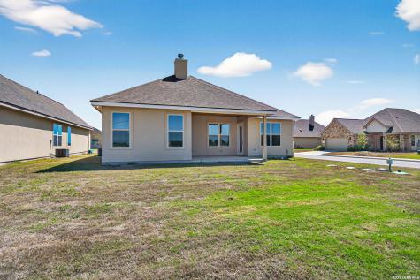 111 John T Court Castroville TX 78009