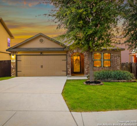 1827 Aspen Silver San Antonio TX 78245