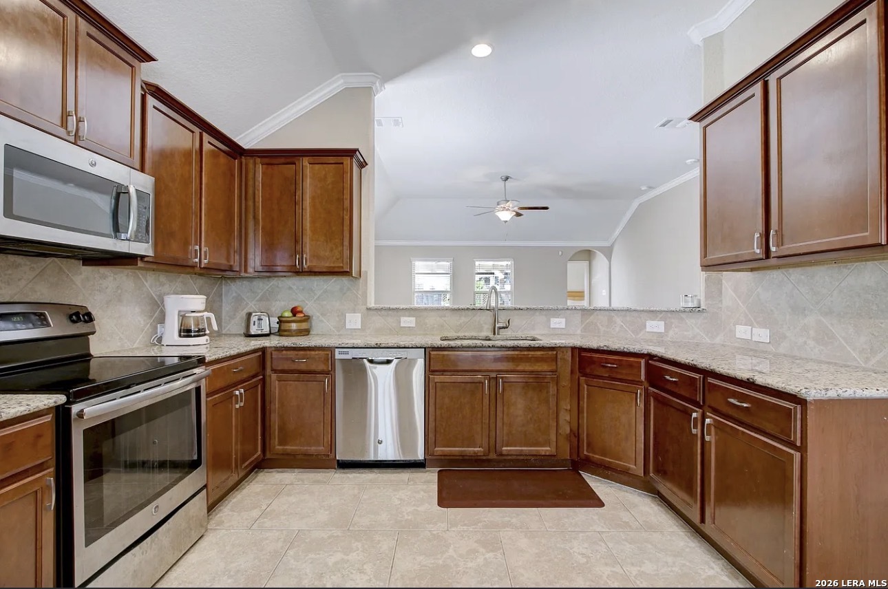 2326 Broken Wheel Lane New Braunfels TX 78130