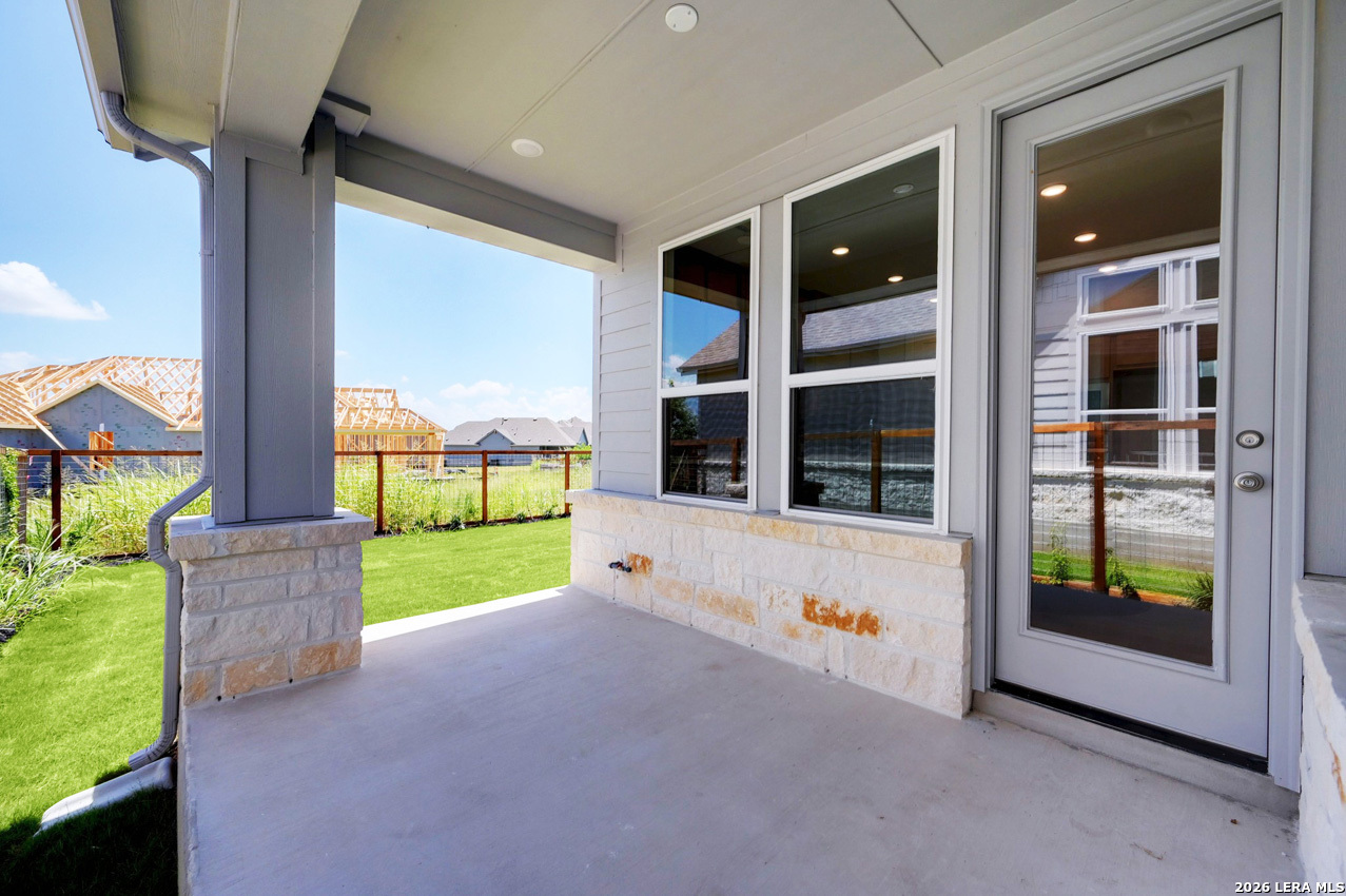 8090 Coral Draw Schertz TX 78154