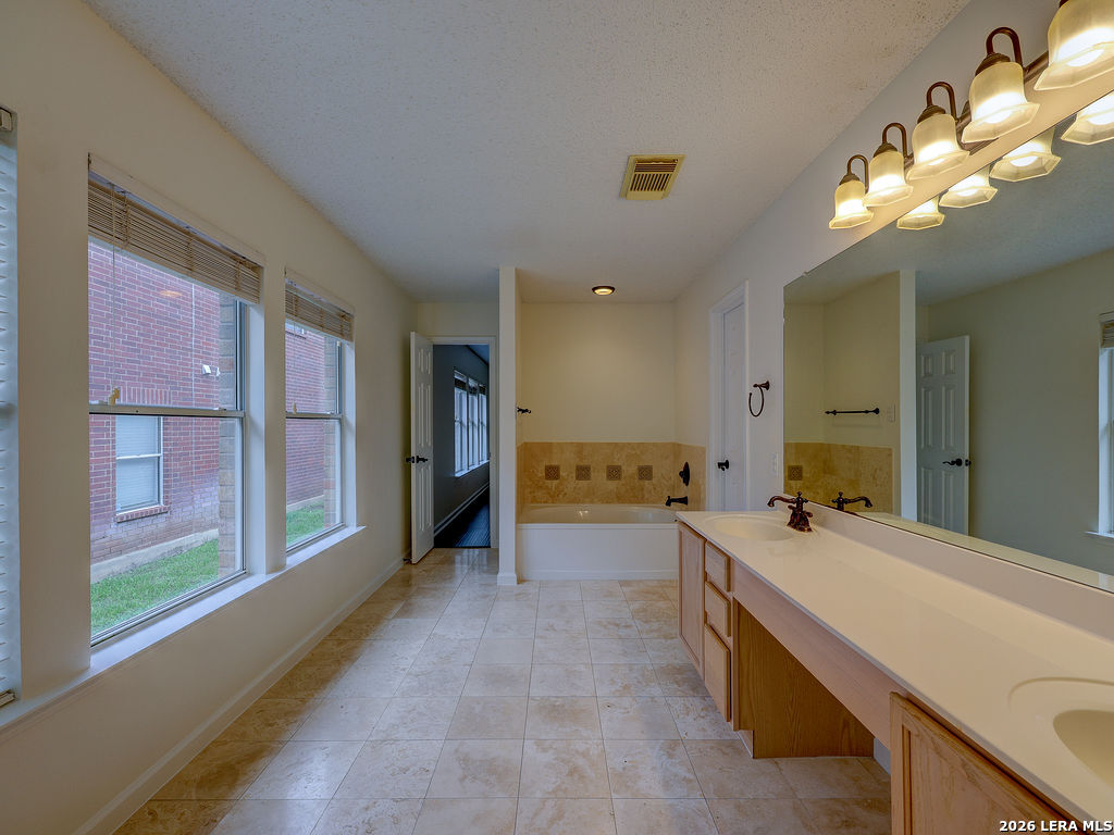 1035 Culberson Station San Antonio TX 78258