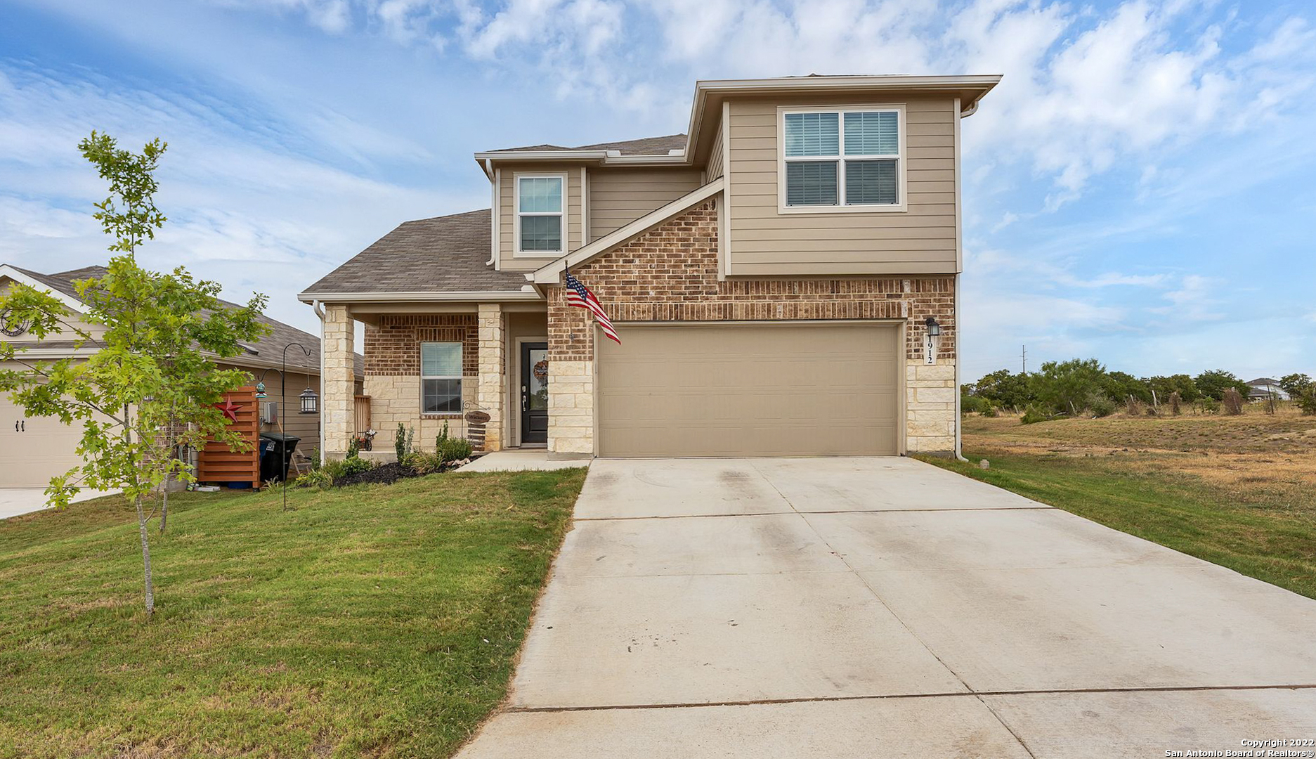 1912 Grey Wagtail New Braunfels TX 78130