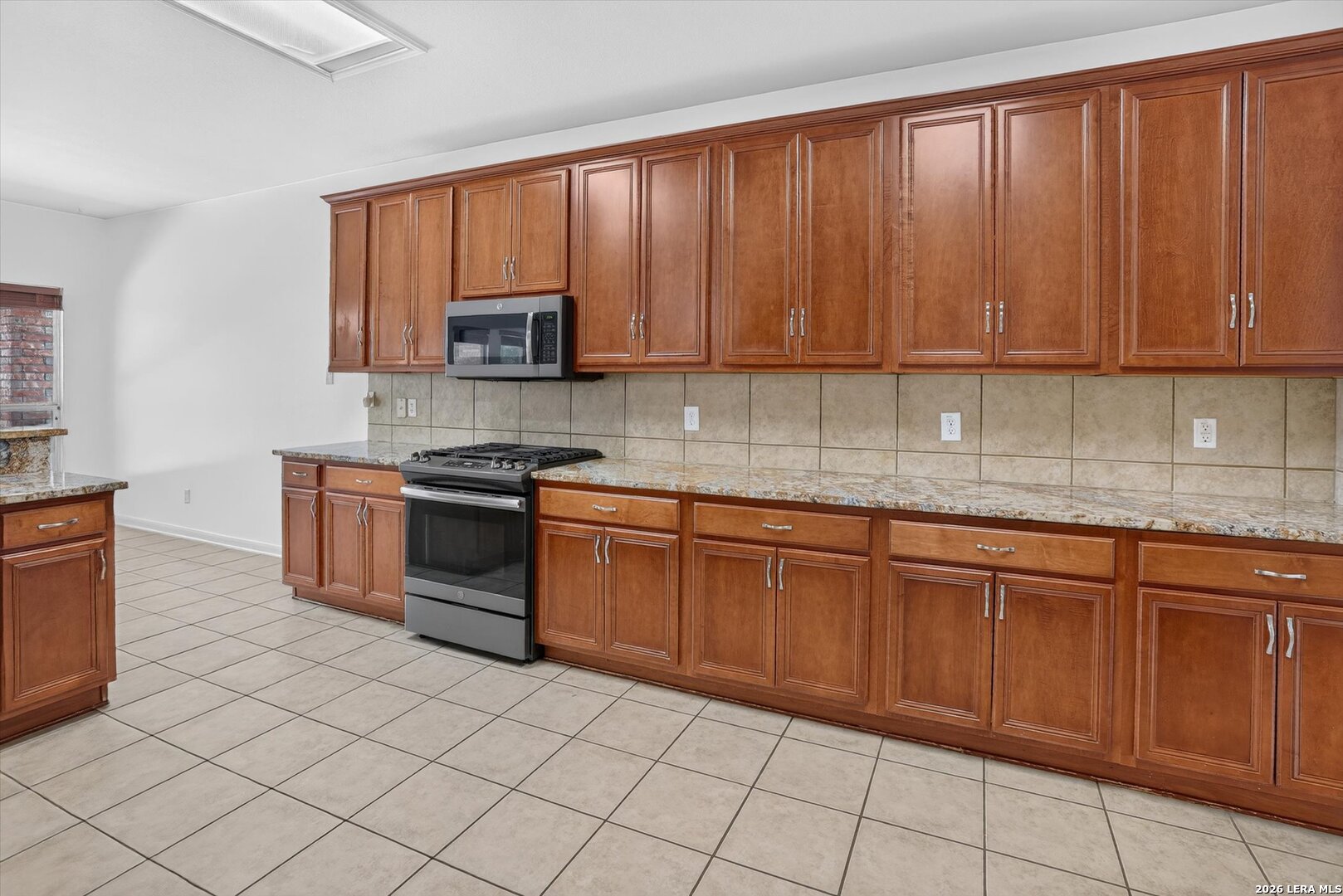 3206 Roan Valley San Antonio TX 78259